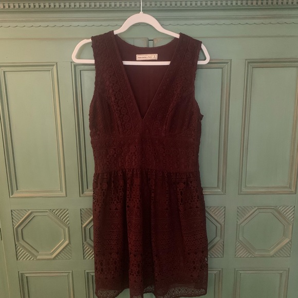 Burgundy Lace Dress - Picture 1 of 3